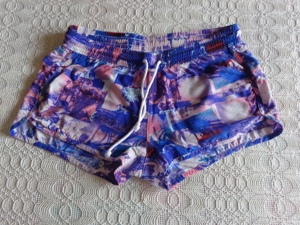Vintage - Hotpants, Shorts, kurze Hose, bunt, Gr. 40 bzw. ca. Gr. L, H&M Divided