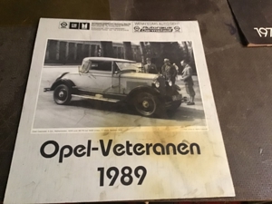 Verschiedene Teile von Oldtimer Opel Bild 6