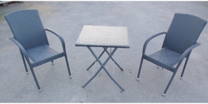 Gartensitzgruppe - Gartenmöbel - 1 Tisch + 2 Stühle Bild 1