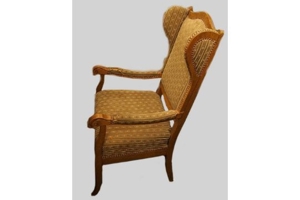 Oma Sessel für Katze oder Hund Ohrenbackensessel Braun Massivholz Bild 2