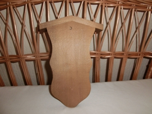Wanddekoration "Zinnbecher auf Holztafel" Bild 2