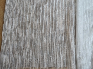 Gardinenstoff Meterware mit Struktur ca. 590 cm x 76 cm neuwertig Bild 2