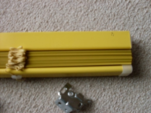 Alu - Aluminium Jalousie 25 mm Lamellen , 85 x 120 cm, Farbe gelb Bild 3