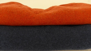 Pullunder NEU 100 % Lambswool Pullover ohne Ärmel Gr 56 / XL-XXL V-Ausschnitt Walbusch Blau + Ziegel Bild 8