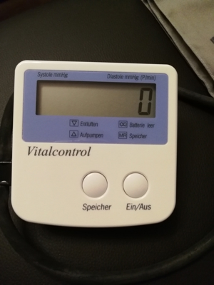 Blutdruck Messgerät " Vitalcontrol " Bild 3