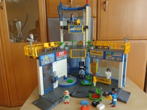 Spielzeug Playmobil Flughafen Airport Tower mit div. Zubehör Bild 5