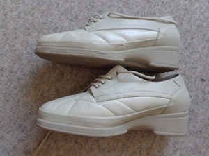 Damenschuhe Waldläufer Gr. 5 bzw. Gr. 38 ecru Leder, Fußbett Bild 6
