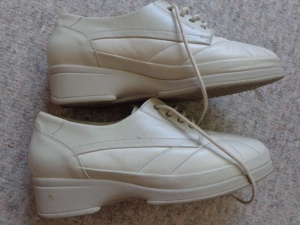 Damenschuhe Waldläufer Gr. 5 bzw. Gr. 38 ecru Leder, Fußbett Bild 5