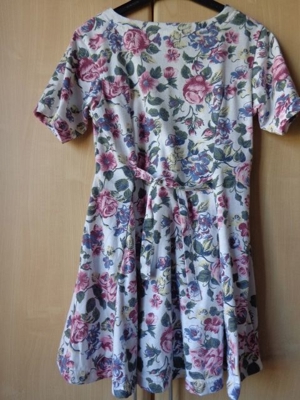 Mädchenbekleidung Kleid Swinger-Kleid, Blumen-Kleid, Gr. 152 Bild 2