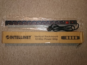 Steckdosenleiste Intellinet Rackmount 12 Anschlüsse 250V NEU im Original Karton Bild 1