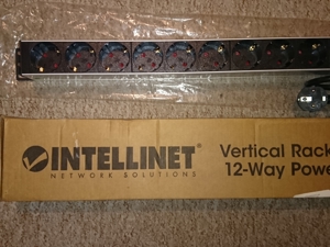 Steckdosenleiste Intellinet Rackmount 12 Anschlüsse 250V NEU im Original Karton Bild 2