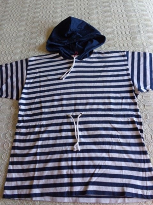 Shirt Kapuzenshirt Hoodie ca. Gr. 140 marineblau-weiß-gestreift Bild 2