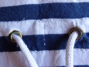 Shirt Kapuzenshirt Hoodie ca. Gr. 140 marineblau-weiß-gestreift Bild 5