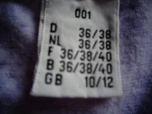 Damenbekleidung Shirt mit Schlangendruck Gr. 36/38 bzw. ca. Gr. S/M Bild 4