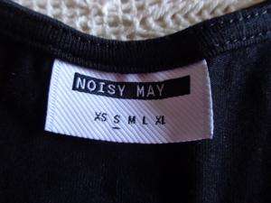 Einteiler, Body, Gr. S bzw. ca. Gr. 36, schwarz, Marke: Noisy May Bild 4