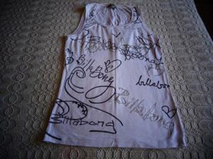 Shirt Top weiß Gr. S bzw. ca. Gr. 36 mit Silbersteinchen und Silberschrift