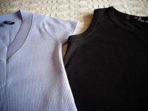 Set Mädchenbekleidung 2 Shirts ca. Gr. XS/S bzw. ca. Gr. 164 bzw. ca. Gr. 34/36 Bild 2