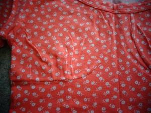 Damenbekleidung Shirt, ca. Gr. S bzw. ca. Gr. 34/36, lachsfarben Mille Fleur Bild 2