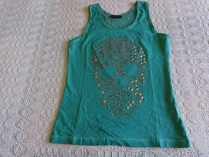 Vintage - Top, Shirt, Gr. S bzw. ca. Gr. 36, grün, Totenkopf