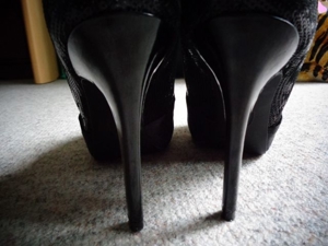 Damenschuhe Schuhe Pumps Peeptoes Gr. 39 schwarz Bild 9