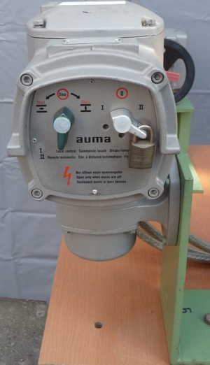Stellantriebs-Steuerung AUMA AM 01.1-U, Steuerung für Drehantrieb Aktor Aktuator Actuator Bild 2