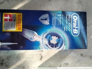 Elektrische Zahnbürste ORAL B PRO1000 Precision Clean Bild 1