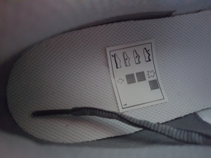 Neu Nike - Revolution 2 ungetragen Gr.46 NP 79 EUR Farbe : weiß Bild 4