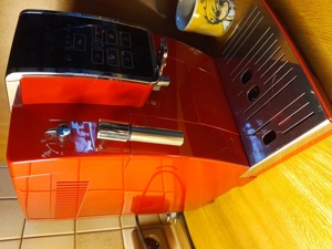 Kaffeevollautomaten Dolonghi ECAM35X.15 DINAMICA in rot Bild 5