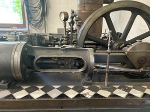 Modelldampfmaschine gebaut um 1910 Bild 5