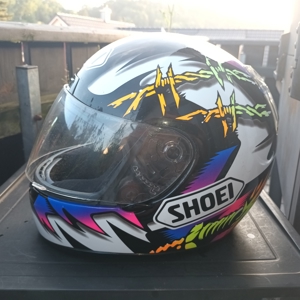 Shoei nobby ueda designer helm Bild 3