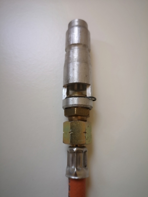 Gasschlauch mit Injektor und regelbaren Druckminderer - Gasgrill Bild 3