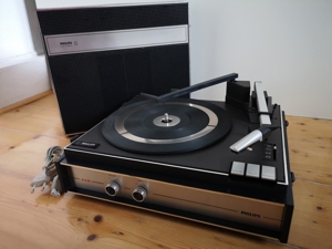 Philips 248 - 1970er Jahre Plattenspieler Koffer mit Wechsler Bild 2