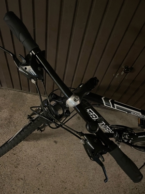 28" Zoll Cross-Bike Aluminium (Firma TRIUMPH)21Gänge wie neu. Bild 8