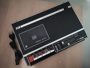 Telefunken Magnetophon Partysound Stereo 201 Cassetten-Recorder Bild 4
