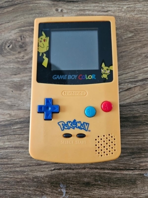 Gameboy Color Pikachu Editon Top Zustand Bild 2