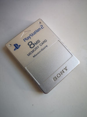 Original Sony Playstation 2 MagicGate 8MB Speicherkarte in Silber