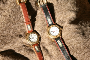 2x Michel Jordi Ethno Watch super fürd Wiesn Damen Herrn Unisex Bild 2