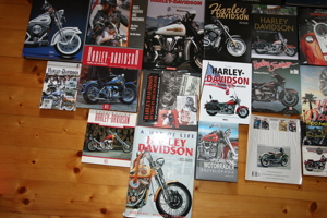 Große Sammlung Harley Davidson Bücher Bild 5