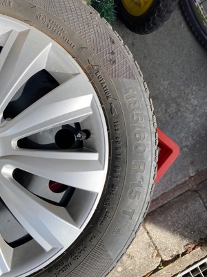 Satz Winterreifen 185/60/R15T Conti Winter Contact Bild 3