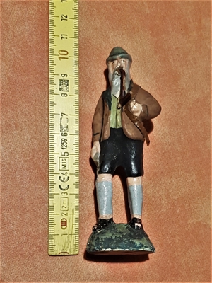 1 altes Ton Männchen handbemalt aus den 1950ern Bild 2