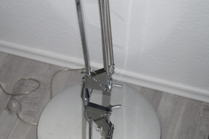 Stehleuchte chrom neuwertig Bild 4