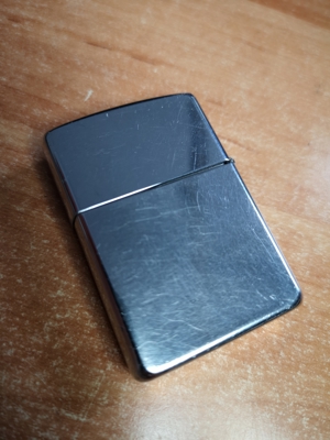 ZIPPO Sturmfeuerzeug mit Popeye Emblem - US Version Bild 4
