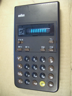 Braun Taschenrechner ET 22 Typ 4955700 vintage Ende 70ger Bild 2