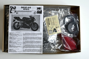 Protar 1 9 Ducati 916 Desmoquattro Biposto - OVP - Rarer Bausatz Bild 4