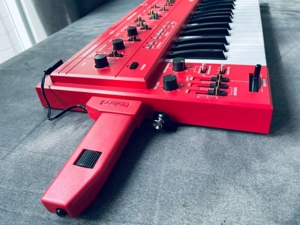 Roland SH-101 Analog Synthesizer RED Bild 9