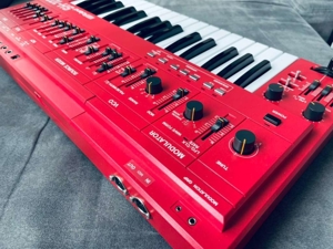 Roland SH-101 Analog Synthesizer RED Bild 7