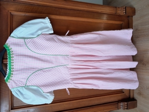 Dirndl 3-teilig Bild 3