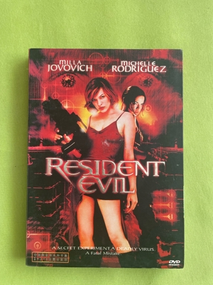 Resident Evil, DVD mit Pappschuber, Englisch, Französisch Bild 1