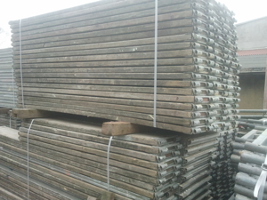 93 m² gebrauchtes Gerüst Hünnebeck Bosta 70. Baugerüst mit 2,50 m Holzboden Bild 2
