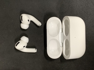 Biete Apple AirPods Pro nur Frauen an